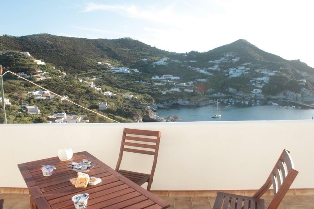 Le Case Dei Pescatori - Residence Il Tramonto Ponza Exterior foto